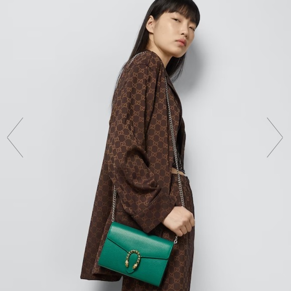 Gucci side bag wallet on chain in red great condition. Style is called dionsysis - Picture 3 of 7